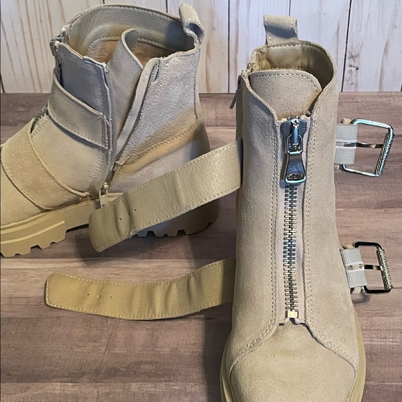 NEW in BOX Dolce Vita AVARI Dune Suede tan size 7 LEATHER combat Boots MSRP $160 - Picture 14 of 16